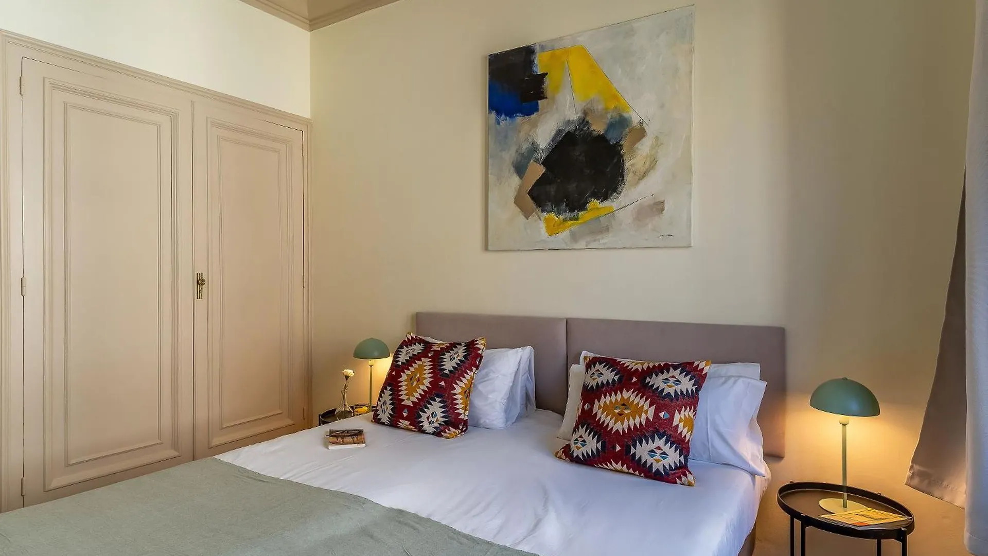 Canela Homes Barcelona Modernista Spanje