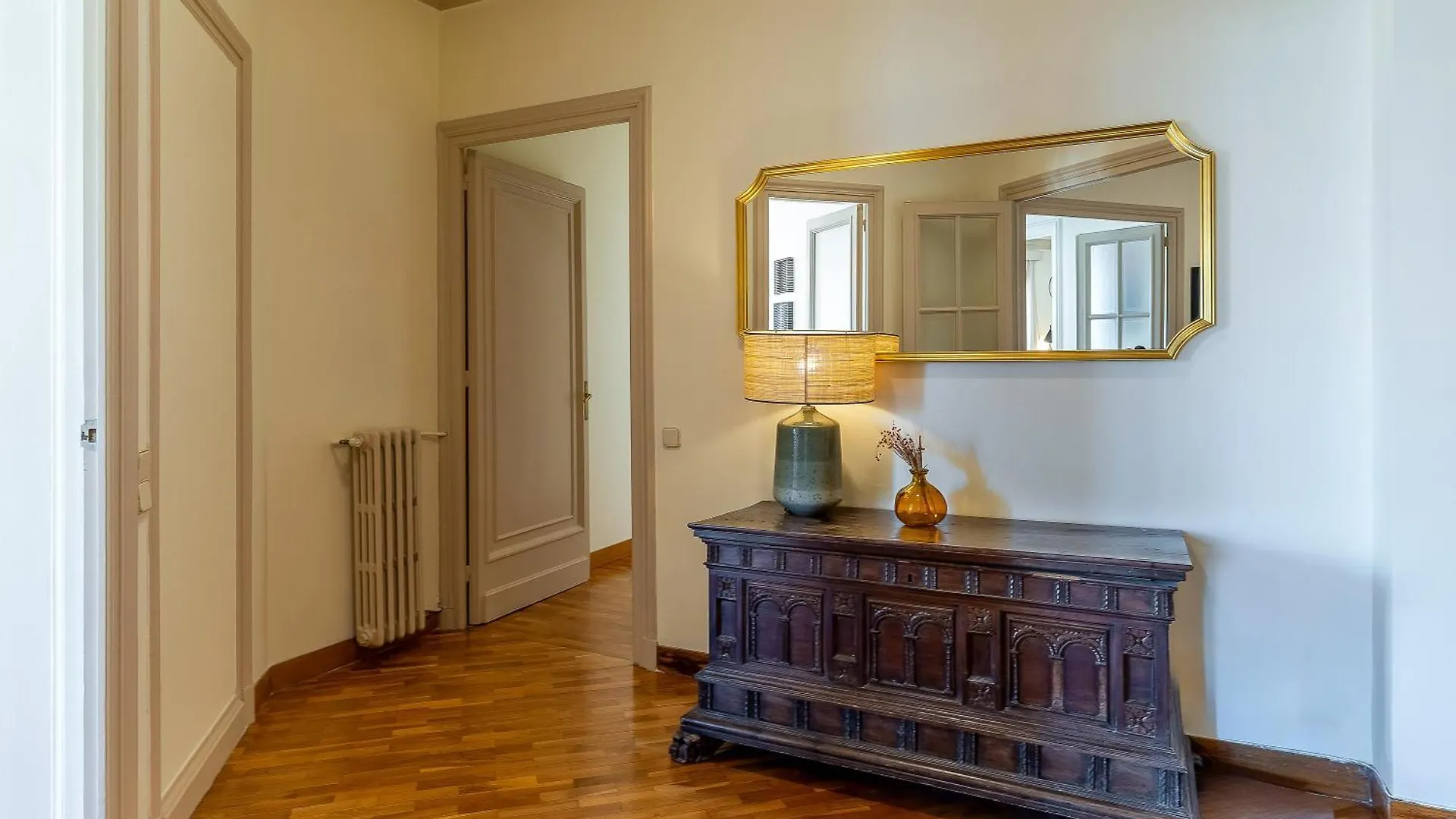 Canela Homes Barcelona Modernista